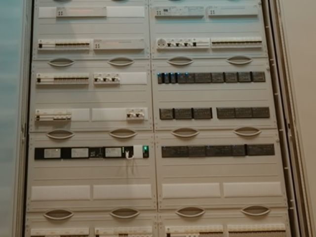 knx2.jpg